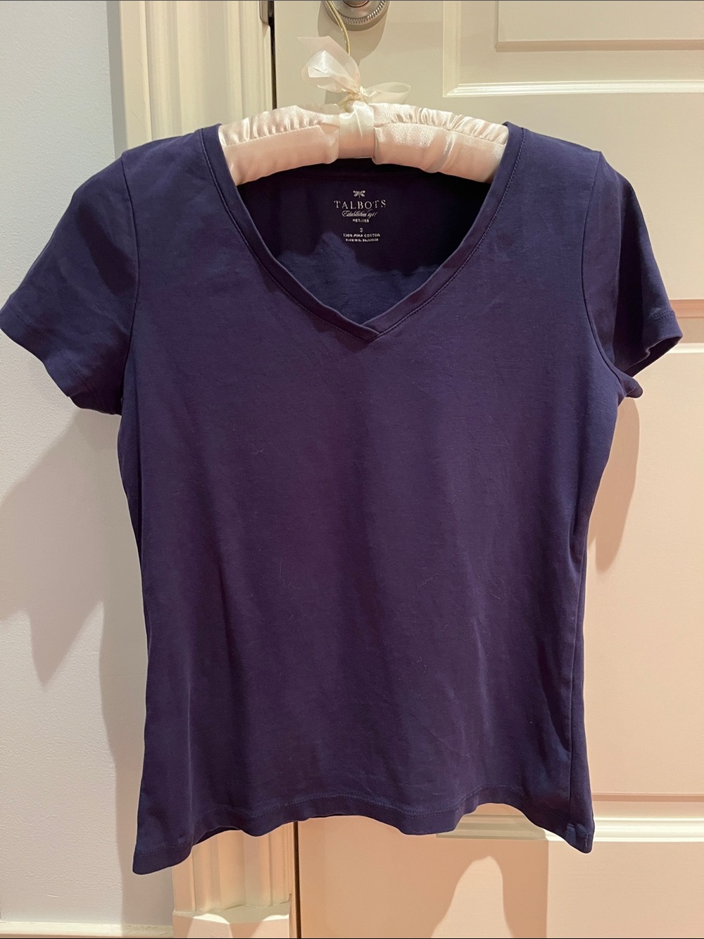 Talbots Short Sleeve V-Neck Tee in Navy Blue Small